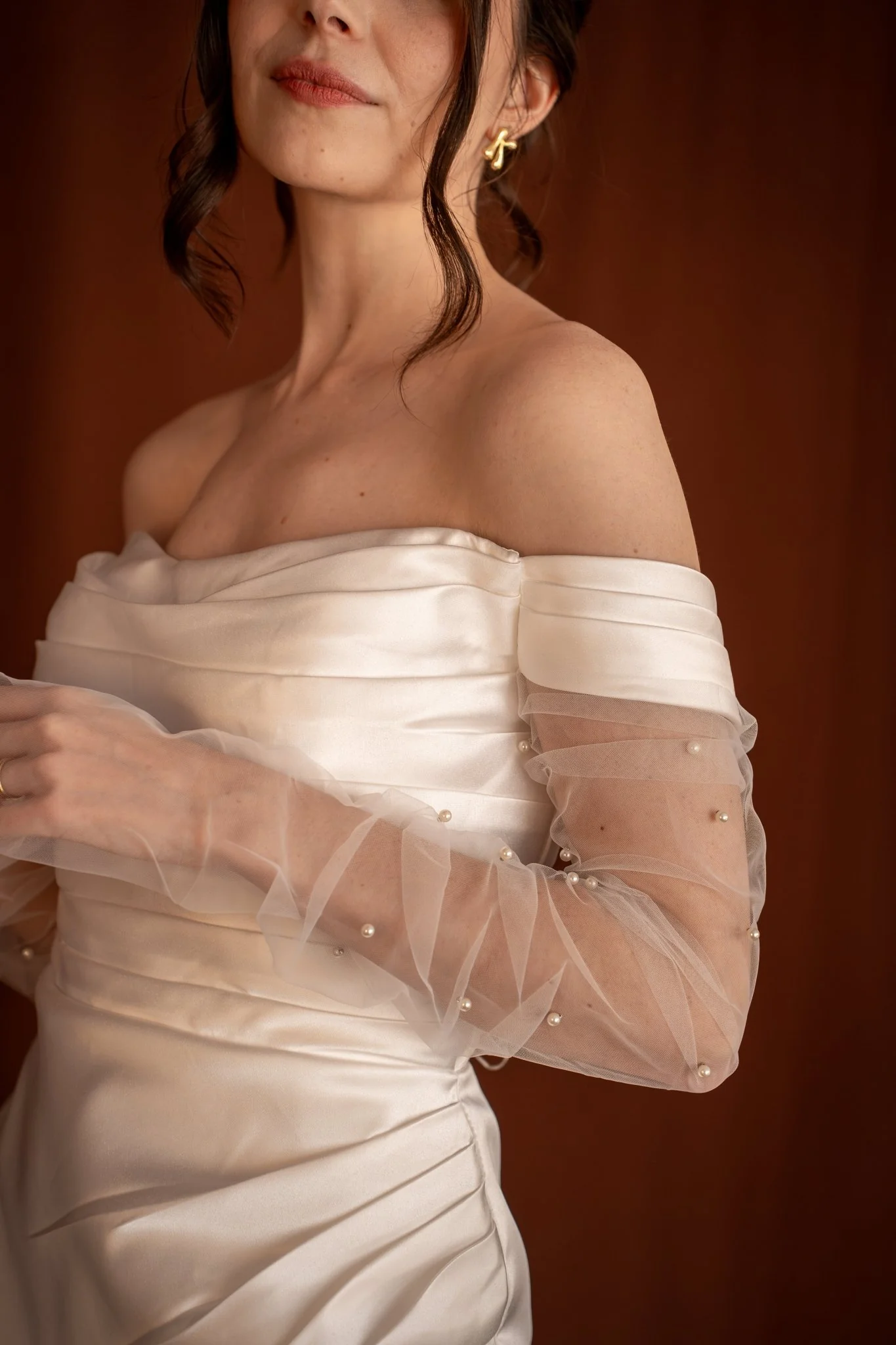 Elodie | Pearl Elbow Length Fingered Gloves - Image 3